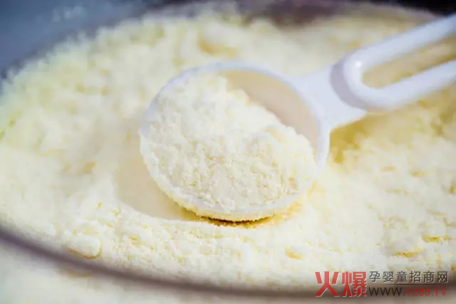 充好的奶粉能放多久.jpg