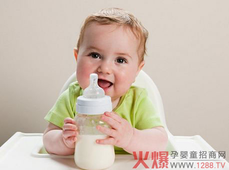 预防吐奶.jpg